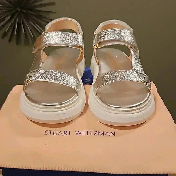 STUART WEITZMAN ZOELIE SANDALS